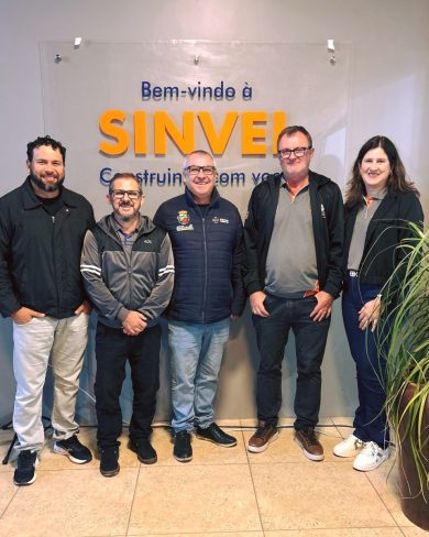 Sinvel reinaugura novo prédio e celebra 33 anos de história em Ernestina