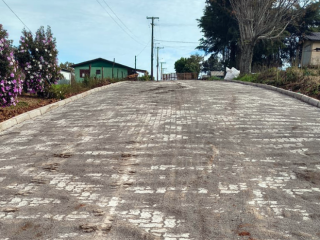 Obra de pavimentação avança e chega a 30% de execução em Ernestina