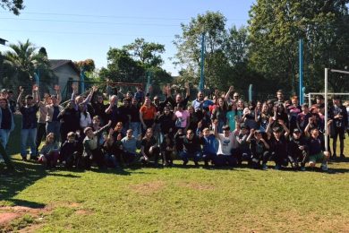 Revitalização do parquinho da Escola Osvaldo Cruz é entregue em Ernestina