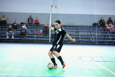 Escolinha Walter Stacke representa Ernestina na 1ª Copa Região de Futsal