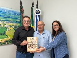 Padre Adalíbio Barth lançará novo livro sobre a história da Paróquia São José