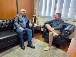 Vice-prefeito Leonir acompanha demandas em Porto Alegre e fortalece parceria por novos investimentos em Ernestina